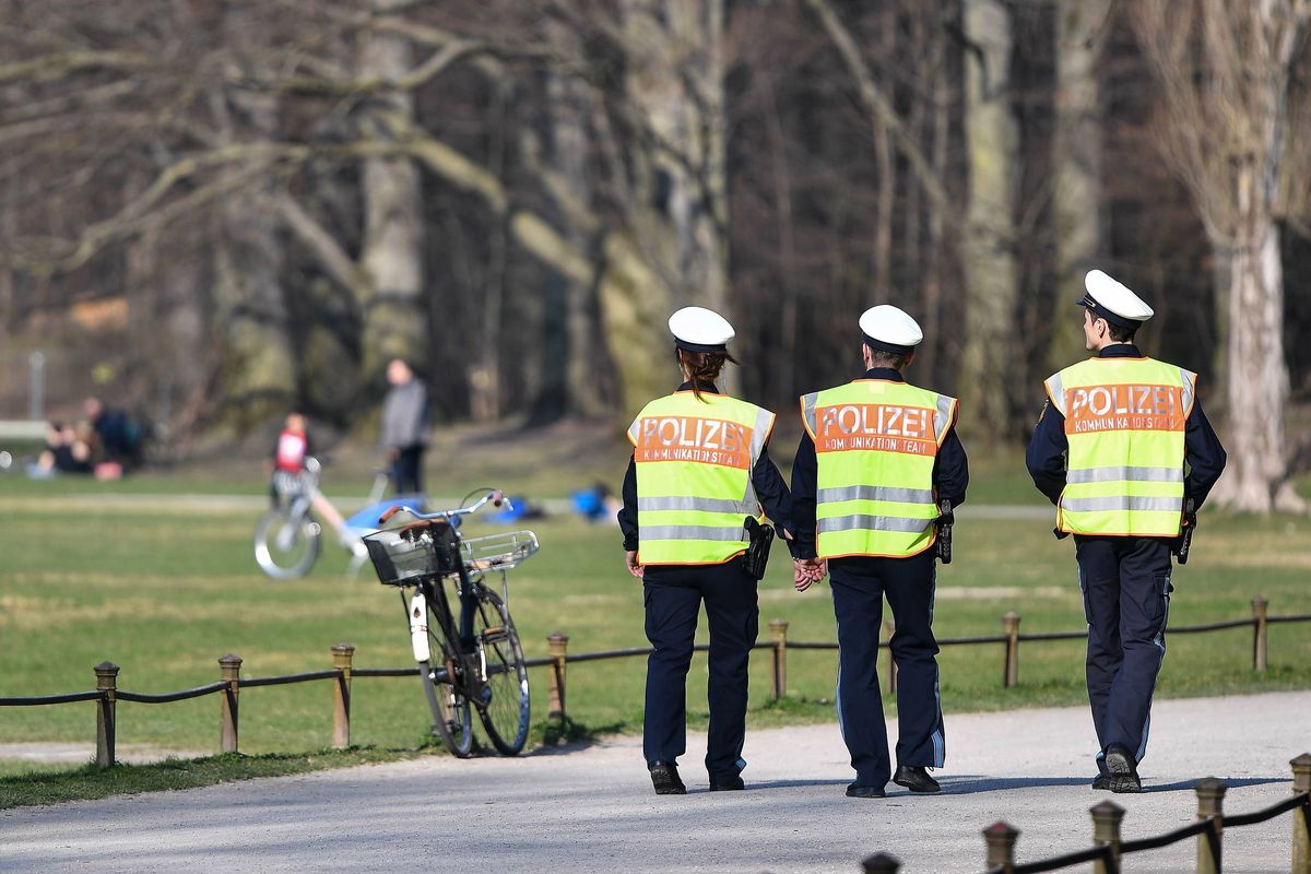 Niemcy. "Der Spiegel”: policjanci podejrzani o zgwałcenie Polki