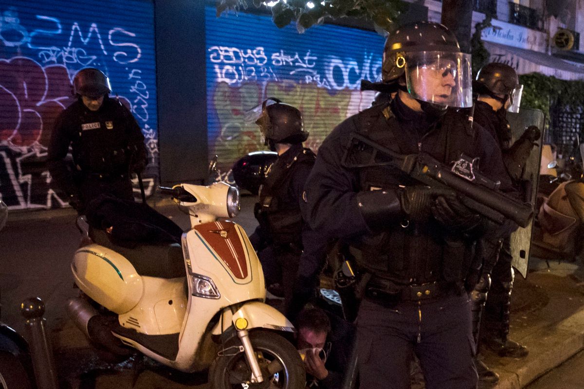 Paryż: ponad 140 zatrzymanych po starciach z policją