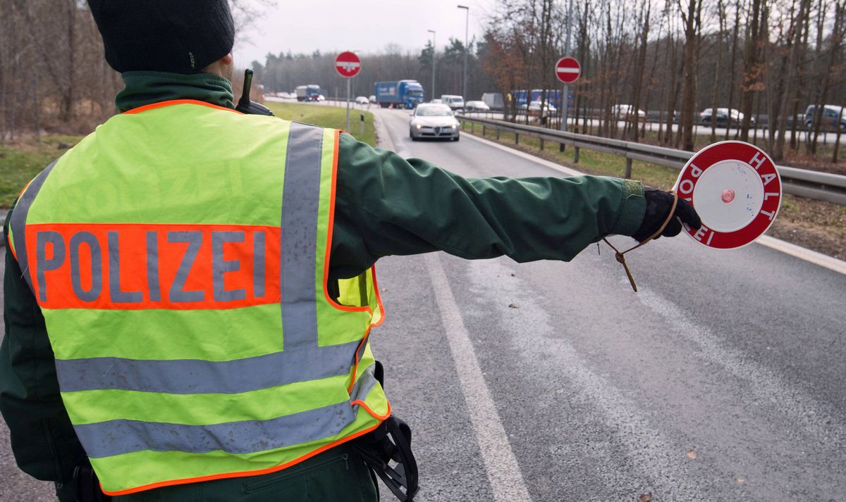 U nich ponad 10 tys. zł, u nas zaledwie 500 zł. Srogie mandaty eliminują piratów