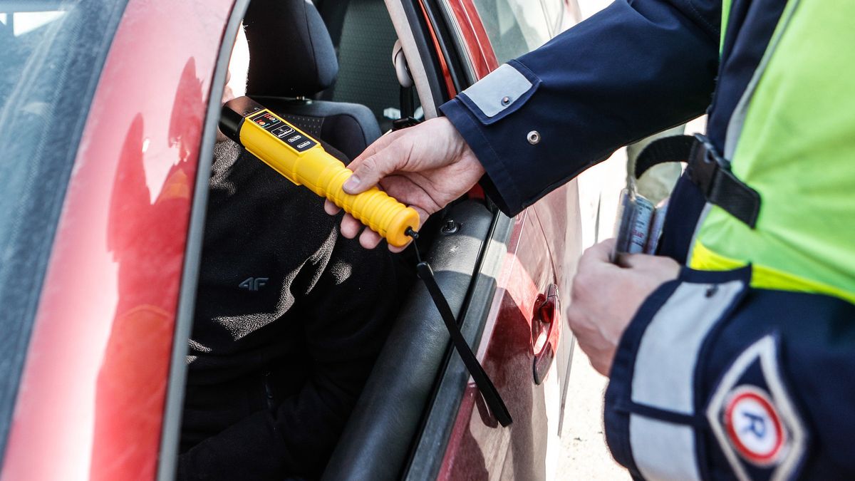 Na polskich drogach przybywa pijanych kierowców, ale również tych prowadzących pod wpływem narkotyków