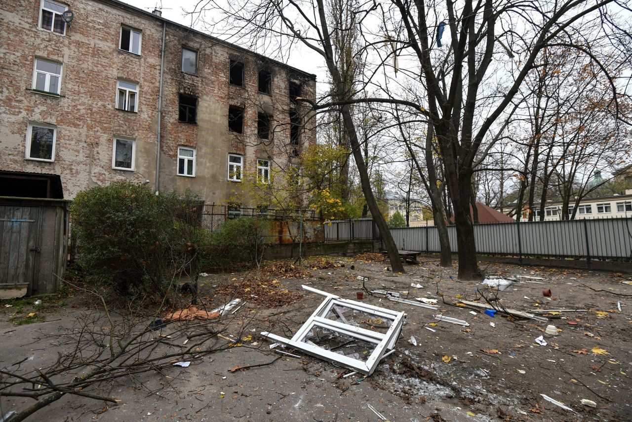 Warszawa: eksplozja w kamienicy na Pradze. Jedna osoba nie żyje, kilka jest rannych