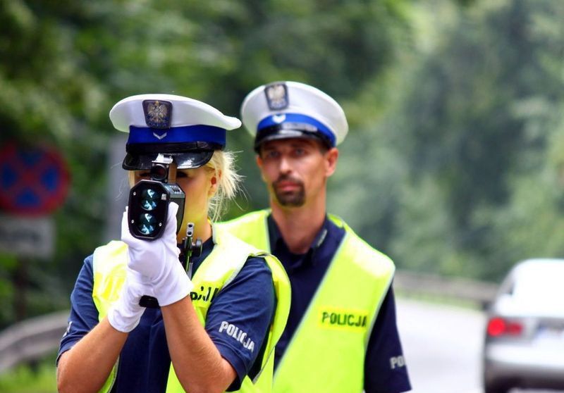 Wysokie emerytury to za mało. Mundurowi chcą kolejnych przywilejów