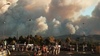 Ewakuacja jednego z zagrożonych miasteczek