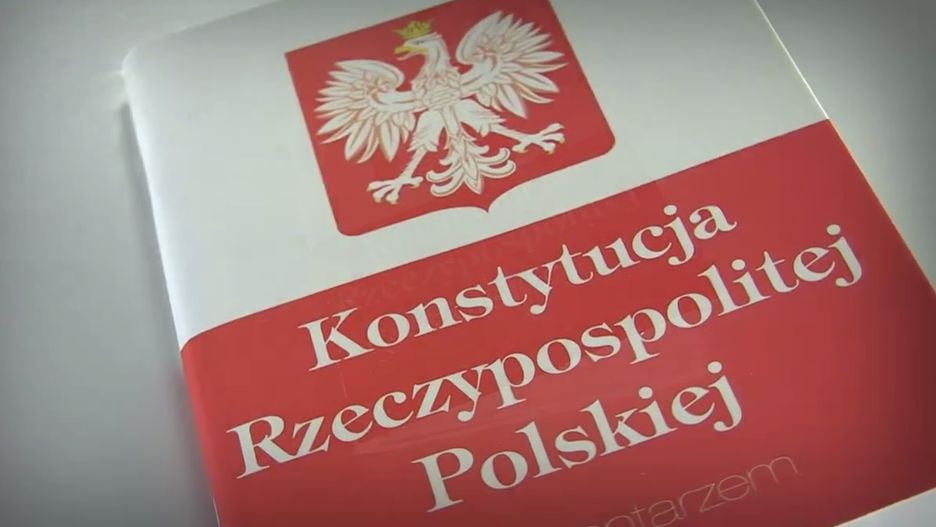 Andrzej Głaz z gminy Tuszów Narodowy chce umieścić w konstytucji Dekalog zamiast preambuły