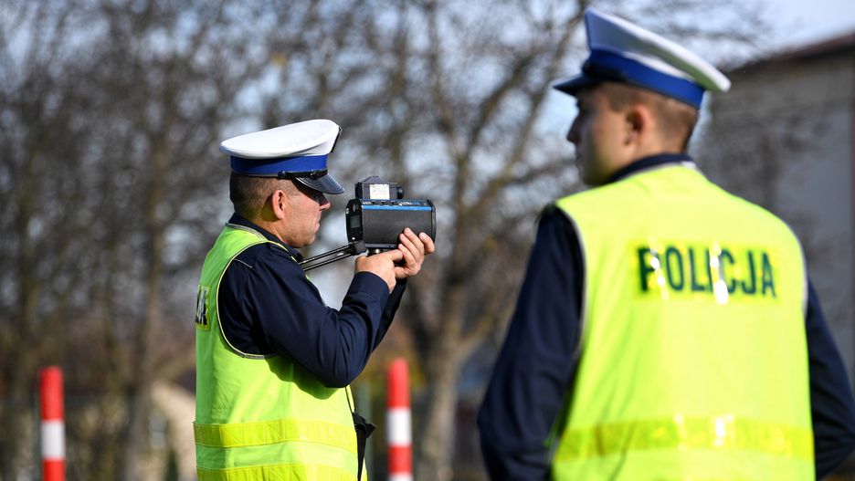 Projekt ma dotyczyć głównie kadry kierowniczej - tłumaczą policjanci