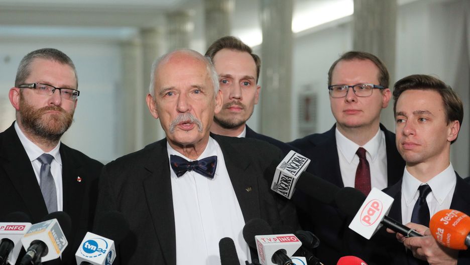 Konfederacja ma w Sejmie 11 posłów. Krzysztof Bosak (pierwszy z prawej) jest jednym z nich