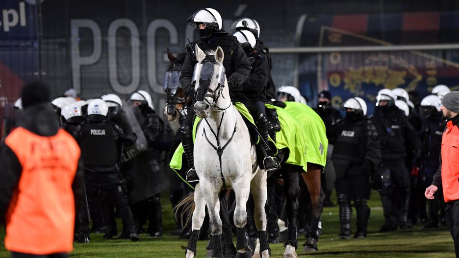 Mamy kandydatów, ale wiele wniosków musimy odrzucić - zdradza policja.