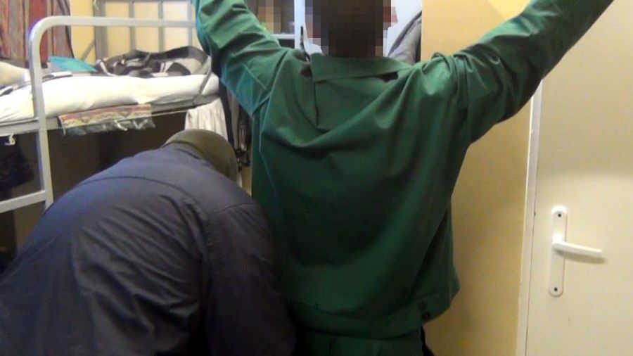 Zatrzymani są podejrzani o handel narkotykami w więzieniu