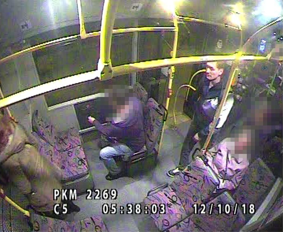 Policja nie potwierdza, że za oboma napadami stoi jeden mężczyzna