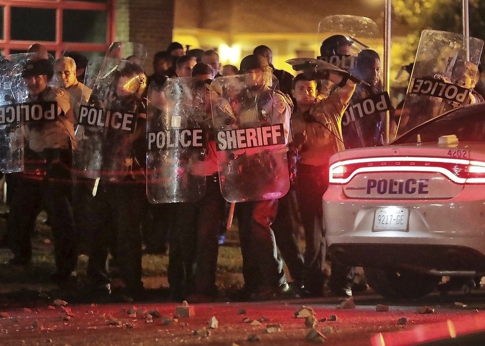 Strzelanina i rozruchy w Memphis. Rannych zostało 24 policjantów