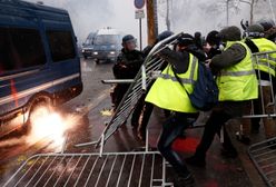 Zamieszki w Paryżu. "Gaz łzawiący i latające kamienie"