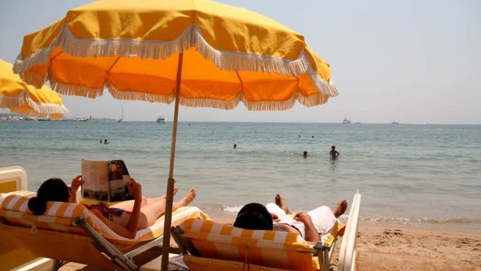 Biuro podróży odwołało wycieczkę na 3 tygodnie przed wyjazdem. Od 2 miesięcy klientka nie może się doprosić zwrotu zaliczki