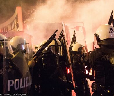 Dowódcy ściągają policjantów na marsz. Protestujący ujawniają rozmowy, sprawę bada prokuratura