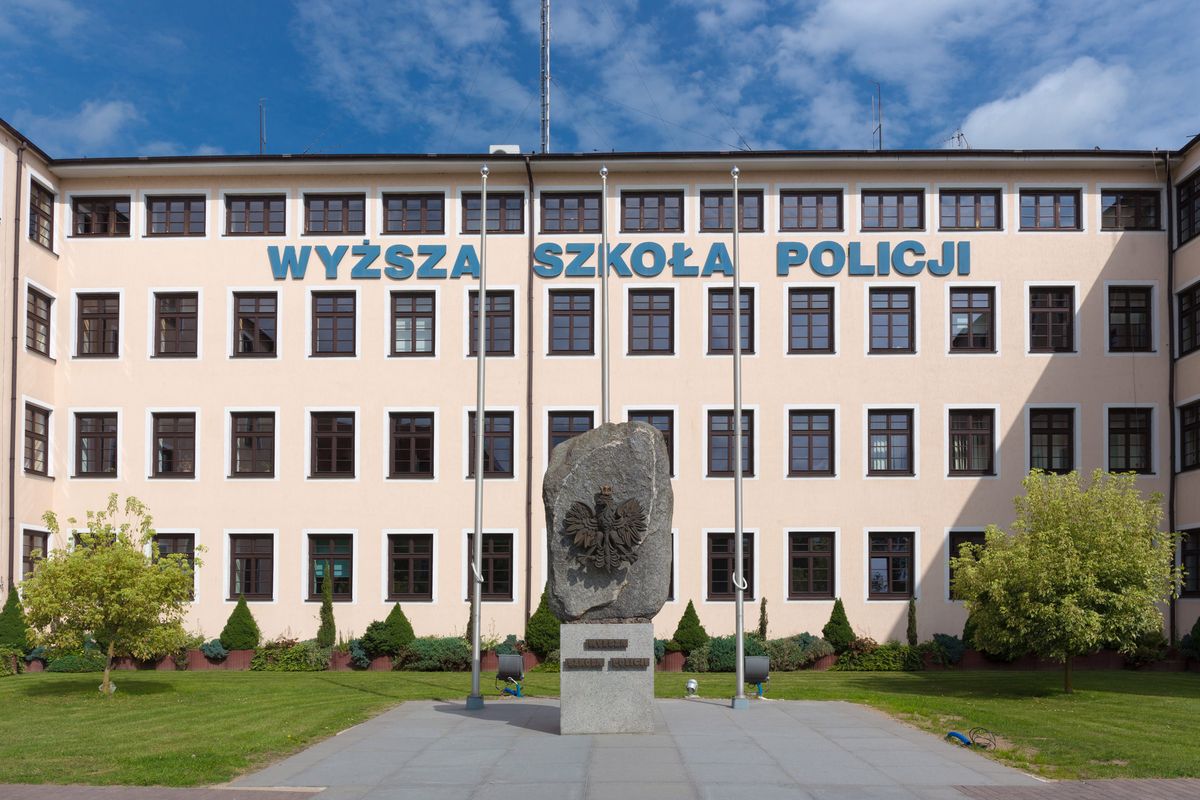 Afera w Wyższej Szkole Policji w Szczytnie. MSWiA wszczyna kontrolę