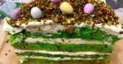 Tort pistacjowy idealny na śniadanie wielkanocne