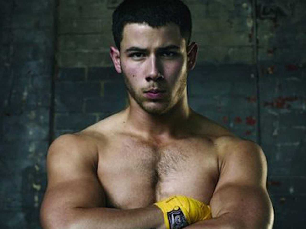 Nick Jonas umięśniony