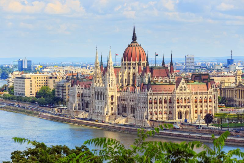 Parlament w Budapeszcie - najbardziej rozpoznawalny budynek Węgier