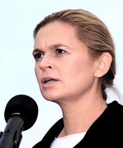Radni PiS przeciwni uhonorowaniu Jarugi-Nowackiej. Jej córka jest oburzona