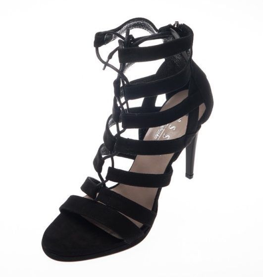 Buty, Nessi