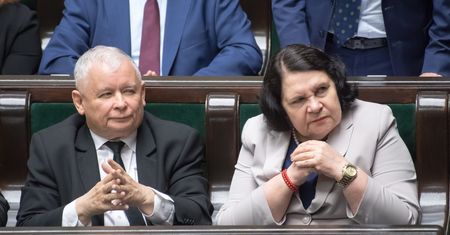 Anna Sobecka chce chronić księży jak funkcjonariuszy publicznych