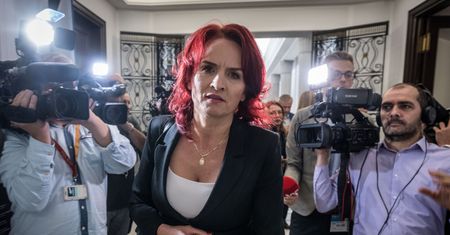 "Przypływ szczerości" Bernadety Krynickiej. "Najlepiej opowiadać bajki"