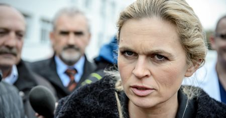 Barbara Nowacka nie zjednoczy lewicy. Ma dołączyć do PO i Nowoczesnej