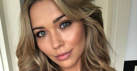 Sandra Kubicka wie, jak rozgrzać fanów. Rozebrała się w polskiej reklamie