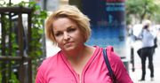 Katarzyna Bosacka wzbudza popłoch. Zaglądają jej do koszyka albo się tłumaczą