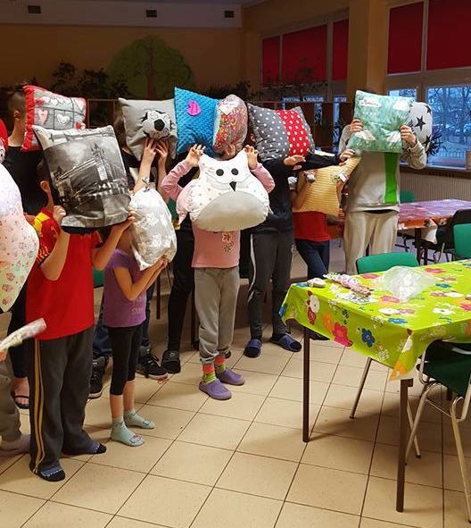 Wyprawka 300+ także dla dzieci z domów dziecka. Pieniądze będą dostawać do 20. roku życia 