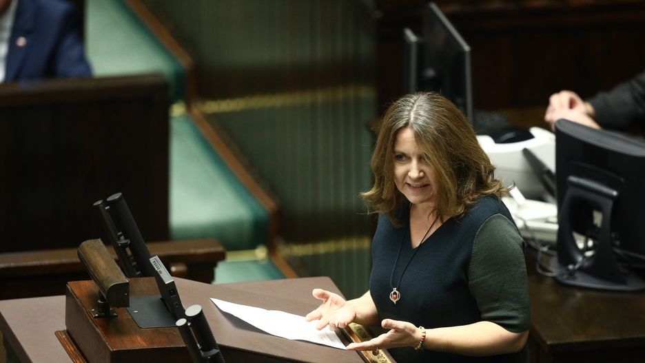 Sejm. Na mównicy Joanna Lichocka