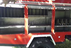 Okradli wóz strażacki. "Sprawcy mają gdzieś życie i mienie ludzkie"