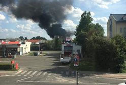 Mińsk Mazowiecki. Pożar składowiska z olejem napędowym. Spłonęły cztery samochody