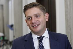 Bartosz Kownacki widział jak przekazywano kopertę od "córki leśnika". Zaskakujący komentarz