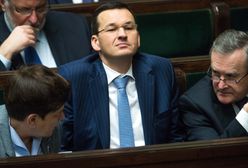Morawiecki podbija stawkę. Będą trzy podwyżki dla nauczycieli