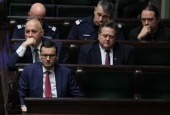 Najnowszy sondaż: notowania PiS w dół, premiera - w górę