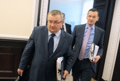 Minister Andrzej Adamczyk może odejść z rządu. Trzy kandydatury na jego stanowisko