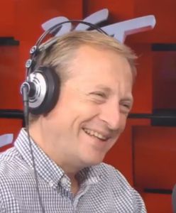 Gość nagle poczuł się ogromnie spragniony. Piasecki nie mógł powstrzymać śmiechu