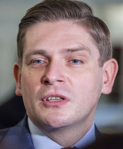 Kolejny polityk PiS narzeka na zarobki. "To nie jest normalne"