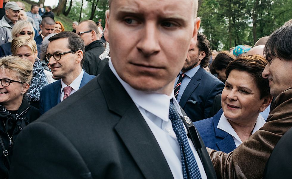 Mateusz Morawiecki i Beata Szydło podczas spotkania z wyborcami. 