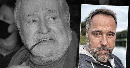 Łukasz Nowicki zarzucony kondolencjami z powodu śmierci Jana Nowickiego. Reakcja prezentera mówi więcej niż słowa