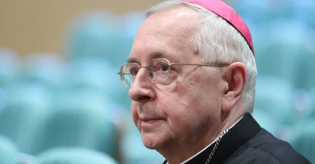Abp Gądecki odpisał na list Lubnauer. Tłumaczy jej konstytucję