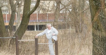 Czarnecki szykuje formę do europarlamentu. Przyłapany na ćwiczeniach