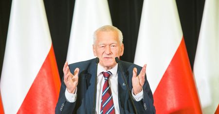Kornel Morawiecki odpowiada na wpisy Pawła Kukiza. "Poziom rynsztoka. Żal mi go"