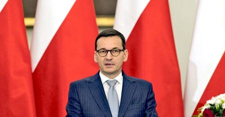Horrendalne nagrody dla rządu PiS. Pokrętne tłumaczenie Morawieckiego