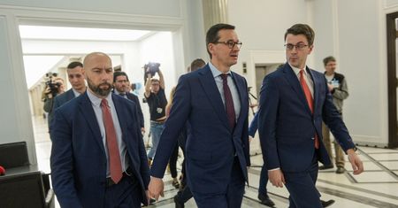 Uchwała SN. Mateusz Morawiecki podejmuje działania. Jest wniosek do TK