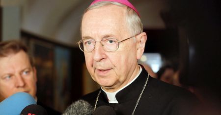 Kuria nie zostanie przeszukania. "To ostateczna forma przymusu"