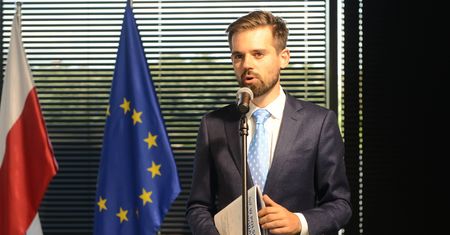 Wybory prezydenckie 2020. Były dyrektor w rządzie PiS: błagam o rozwagę ws. głosowania korespondencyjnego