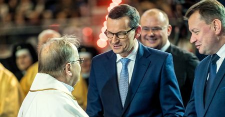 Brejza pyta Morawieckiego o miłość do ojczyzny. Echa wypowiedzi premiera na urodzinach Radia Maryja