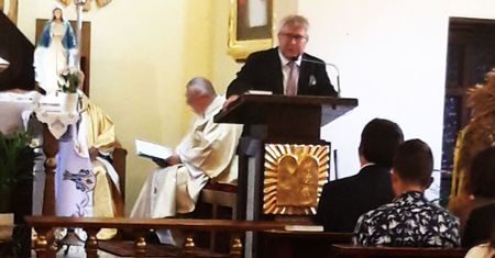 Ryszard Czarnecki w kościele. "Skandal z amboną"