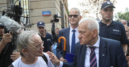 Kornel Morawiecki o protestujących pod Sejmem: jest mi ich żal